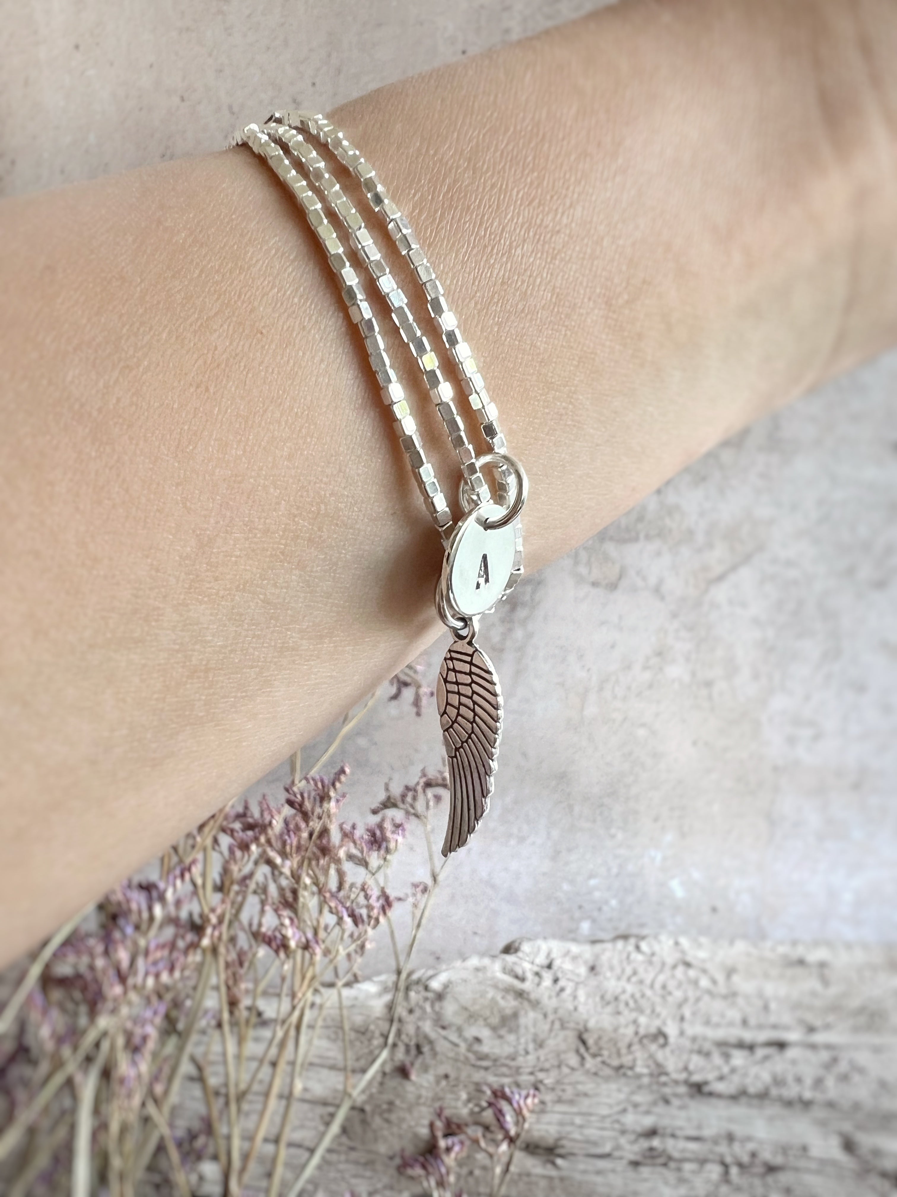 PULSERA MOSTACILLA CUADRADA MINI